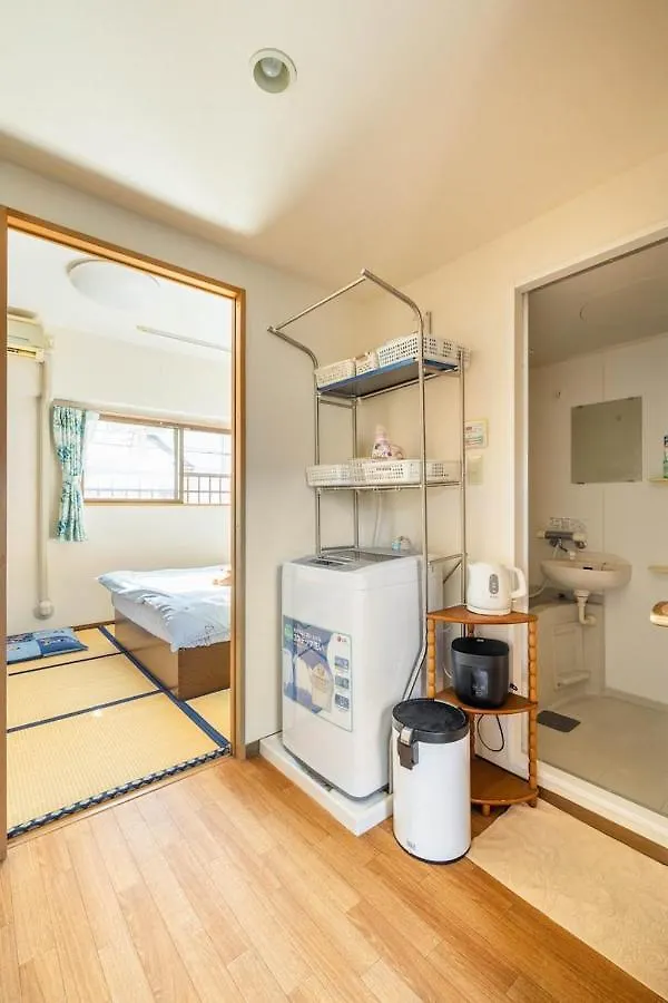 都心の家30 Square Meter King Size Bed With Stepping Rice Tokyo Apartment